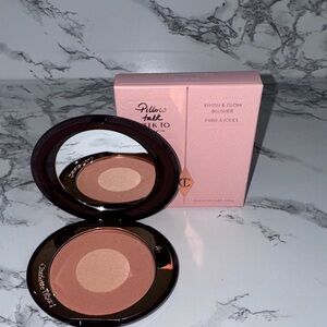 NWT Charlotte Tilbury blush: pillow talk
Never used 
Still in box
100% authentic